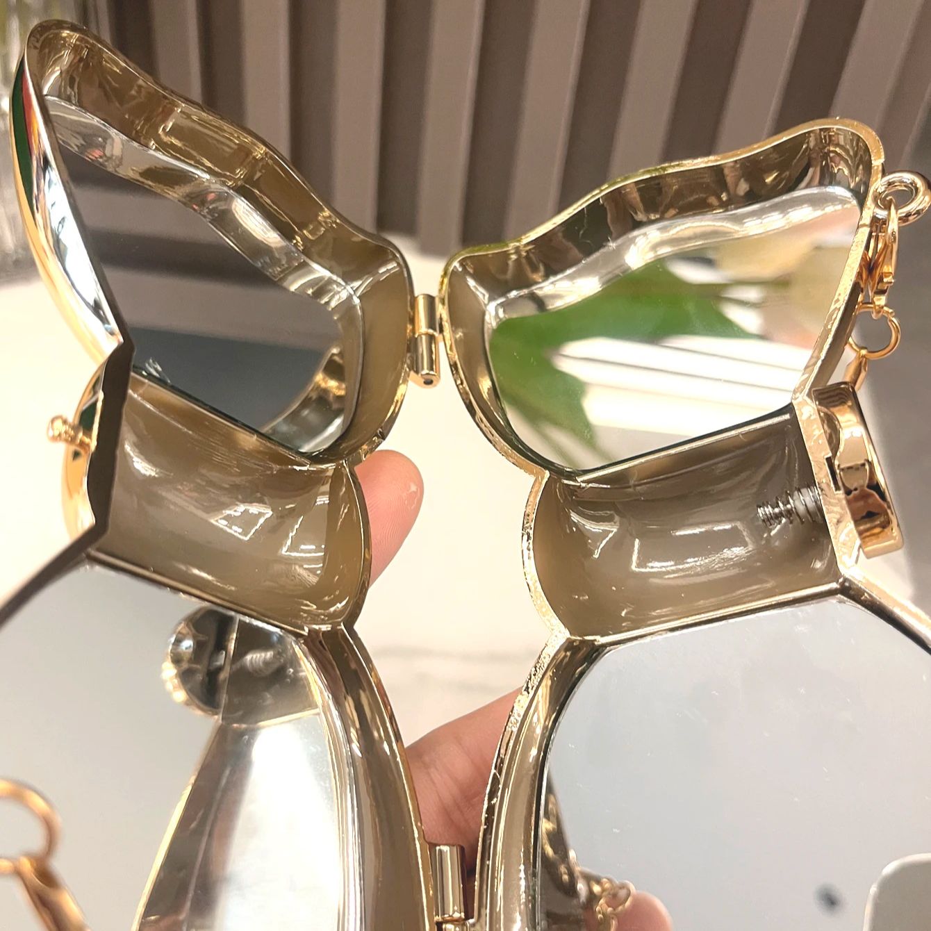Golden Evening bag  Purses and - Luxury Bags Made recension och pris