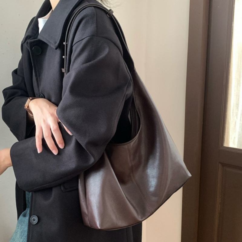 Vintage Everyday Shoulder Bag  - Luxury Bags Everyday recension och pris