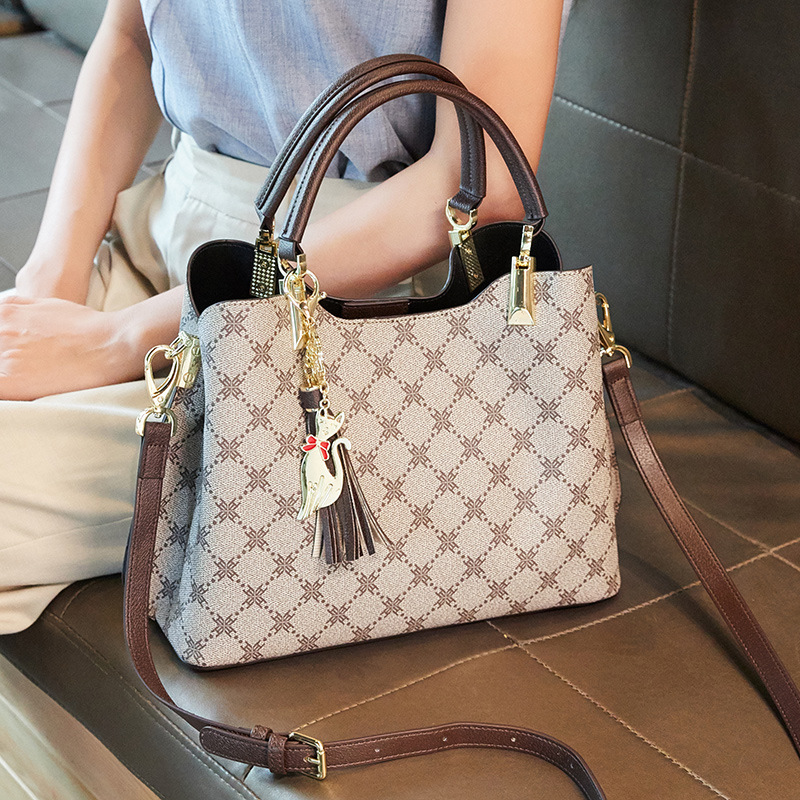 Luxury Everyday Designer Cross - Luxury Bags Everyday recension och pris